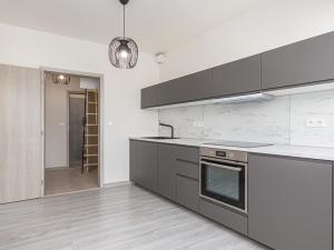 Prodej bytu 1+kk, Praha - Vršovice, Košická, 49 m2