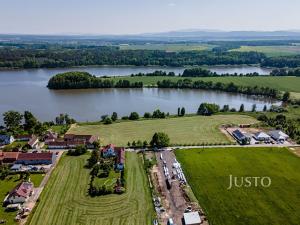 Prodej pozemku pro bydlení, Pištín, 2368 m2