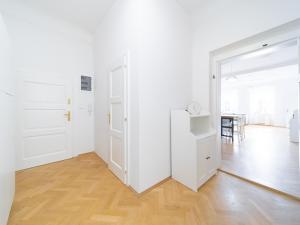 Prodej bytu 4+kk, Praha - Hradčany, Úvoz, 133 m2
