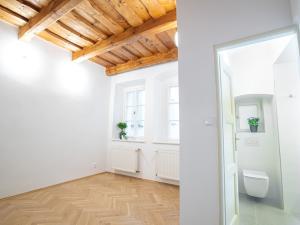 Prodej bytu 2+1, Praha - Hradčany, Úvoz, 126 m2