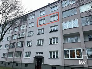 Prodej bytu 2+1, Ostrov, Kollárova, 52 m2