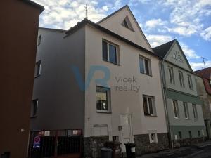 Pronájem bytu 3+1, České Budějovice, Sámova, 98 m2
