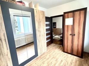 Prodej bytu 3+1, Praha - Letňany, Frýdecká, 70 m2