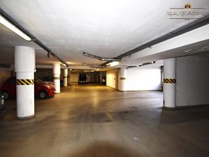Pronájem garážového stání, Liberec, Lípová, 12 m2