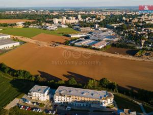 Prodej pozemku pro komerční výstavbu, Pardubice - Trnová, 17776 m2