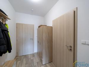 Prodej atypického bytu, Luže, Žižkova, 2600 m2