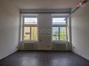 Pronájem kanceláře, Trutnov - Střední Předměstí, Spojenecká, 29 m2