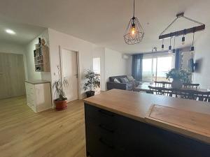 Prodej bytu 4+kk, Makarska, Chorvatsko, 93 m2