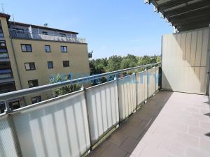 Prodej bytu 1+kk, Praha - Štěrboholy, Andersenova, 46 m2