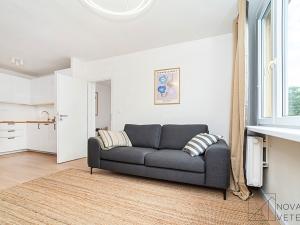 Prodej bytu 4+kk, Praha - Prosek, Ctěnická, 72 m2