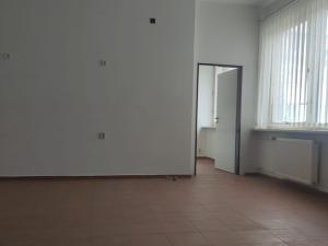 Pronájem obchodního prostoru, Pelhřimov, Nádražní, 127 m2