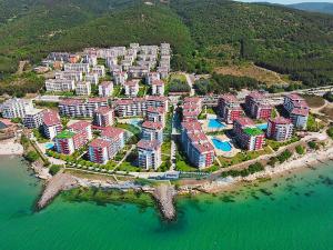 Prodej bytu 2+kk, Sveti Vlas, Grand Resort, Bulharsko, 78 m2