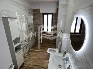 Prodej bytu 2+kk, Drač, Durrës, Albánie, 68 m2