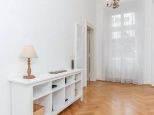 Pronájem atypického bytu, Praha - Vinohrady, Anny Letenské, 84 m2