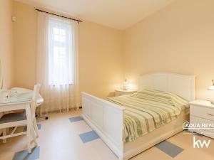 Prodej bytu 3+1, Karlovy Vary, Na Vyhlídce, 95 m2