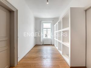 Prodej bytu 5+kk, Praha - Smíchov, Zborovská, 160 m2