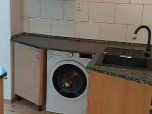 Pronájem bytu 2+kk, Chrudim, Víta Nejedlého, 42 m2