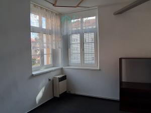 Pronájem bytu 2+kk, Chrudim, Víta Nejedlého, 42 m2