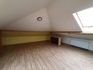 Pronájem bytu 3+kk, Jihlava, Zátopkova, 85 m2