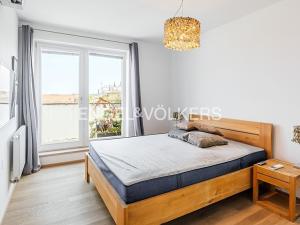 Pronájem bytu 6+kk, Praha - Žižkov, Radhošťská, 220 m2