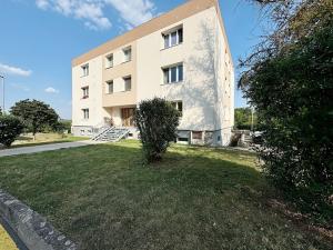 Pronájem bytu 3+kk, Zlonice, Pippichova, 83 m2