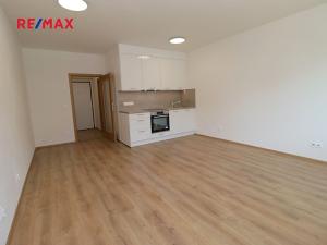 Pronájem bytu 1+kk, Chrudim, Luhanova, 39 m2