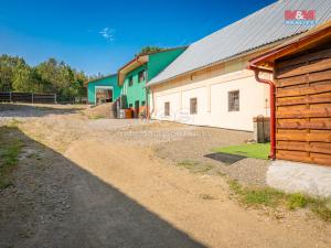 Prodej zemědělského objektu, Postupice - Čelivo, 812 m2