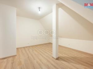 Prodej bytu 2+kk, Líšnice, Spálený Mlýn, 39 m2