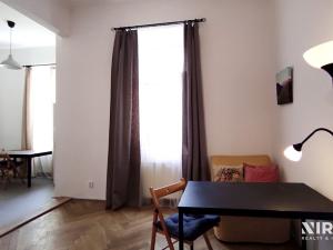 Pronájem bytu 2+kk, Praha - Smíchov, Lidická, 76 m2