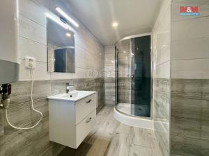 Prodej atypického bytu, Slaný, Ouvalova, 38 m2