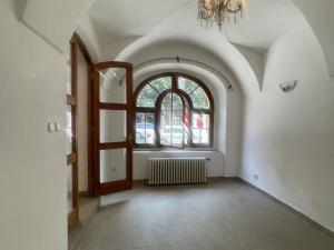 Pronájem obchodního prostoru, Praha - Staré Město, Rytířská, 32 m2