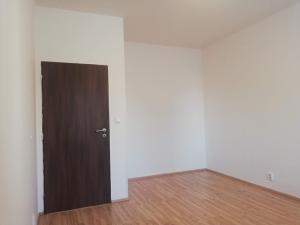 Pronájem bytu 2+kk, Praha - Strašnice, Černokostelecká, 56 m2