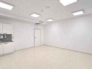 Pronájem ordinace, Praha - Libeň, Chlumčanského, 60 m2