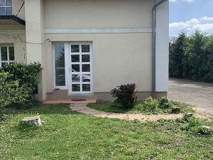 Prodej bytu 2+kk, Holubice, Za Dvorem, 37 m2