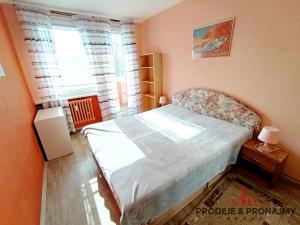 Prodej bytu 3+1, Praha - Prosek, Prosecká, 55 m2