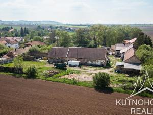 Prodej zemědělské usedlosti, Velim, 2953 m2