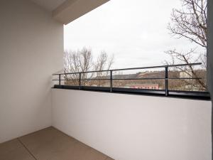 Pronájem bytu 2+kk, Praha - Holešovice, Jankovcova, 43 m2