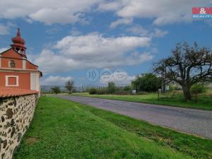 Prodej pozemku pro bydlení, Valeč, Podbořanská, 1556 m2