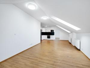 Pronájem bytu 3+kk, Praha - Malá Strana, Újezd, 74 m2