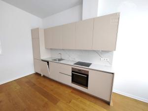 Prodej bytu 3+kk, Praha - Smíchov, Kmochova, 69 m2