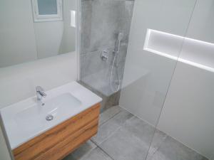 Pronájem bytu 2+kk, Praha - Bubeneč, Terronská, 64 m2