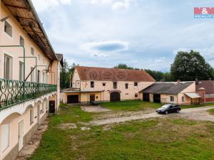 Prodej komerční nemovitosti, Nišovice, 1625 m2