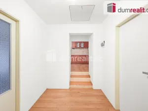 Prodej vícegeneračního domu, Svojšín, 160 m2