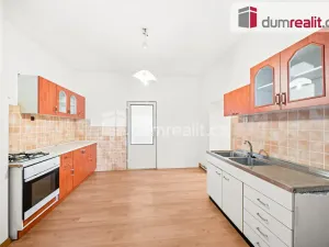 Prodej vícegeneračního domu, Svojšín, 160 m2