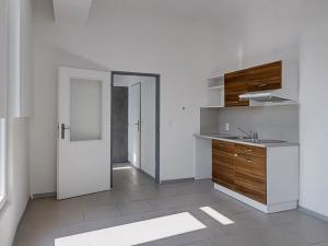 Pronájem bytu 1+kk, Pelhřimov, Slovanského bratrství, 24 m2