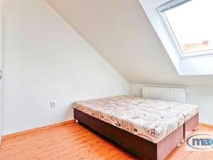 Prodej bytu 2+kk, Holice, Hradecká, 45 m2