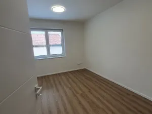 Pronájem bytu 4+kk, Ostrava, Korandova, 96 m2