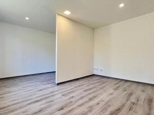 Pronájem bytu 2+kk, Ostrava, Zárubecká, 45 m2