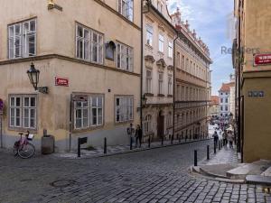 Pronájem bytu 4+1, Praha - Malá Strana, Thunovská, 152 m2