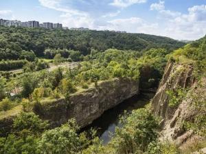 Prodej bytu 1+kk, Praha - Hlubočepy, náměstí Olgy Scheinpflugové, 39 m2